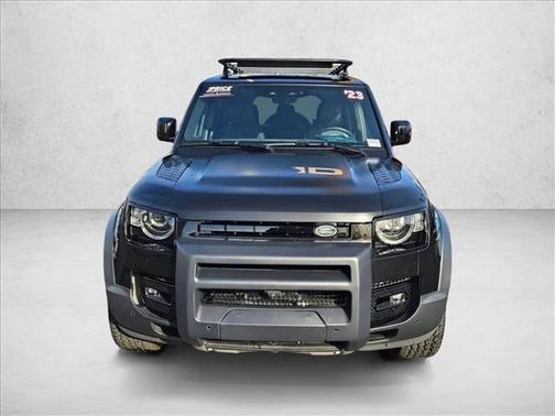 2023 Land Rover Defender 130 SE