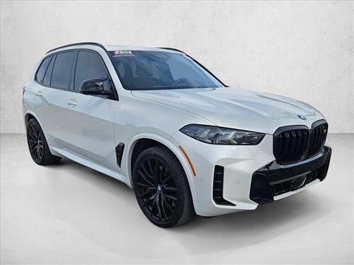 Mineral White Metallic 2024 BMW X5 M60i