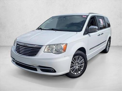 2014 Chrysler Town & Country Touring-L
