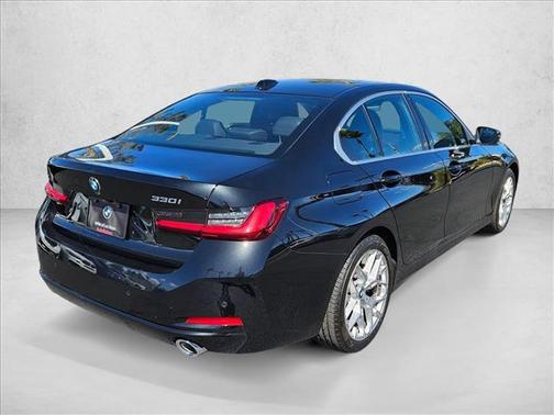 2025 BMW 330 i