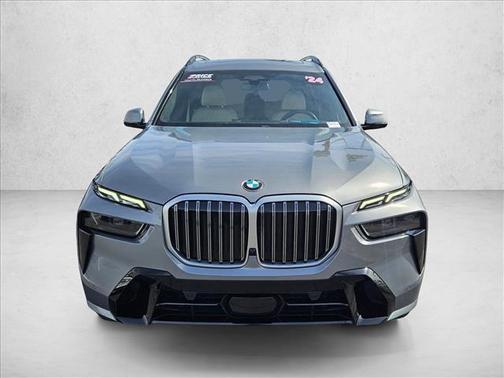 Skyscraper Grey Metallic 2024 BMW X7 xDrive40i