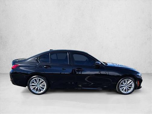 2023 BMW 330 330i