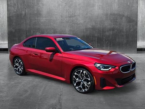2025 BMW 230 i