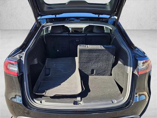 2024 Tesla Model Y Long Range Dual Motor All-Wheel Drive