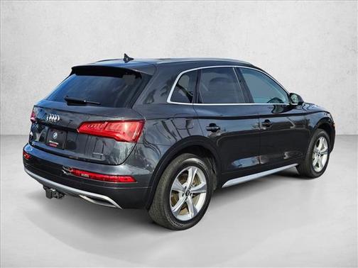 2020 Audi Q5 45 Premium Plus