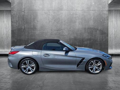 2025 BMW Z4 sDrive30i
