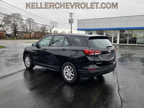2023 Chevrolet Equinox LS