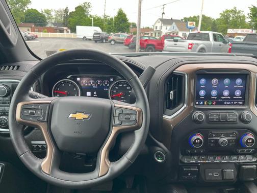 2022 Chevrolet Silverado 3500 High Country