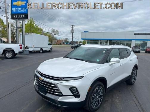 Iridescent Pearl Tricoat 2024 Chevrolet Blazer Premier