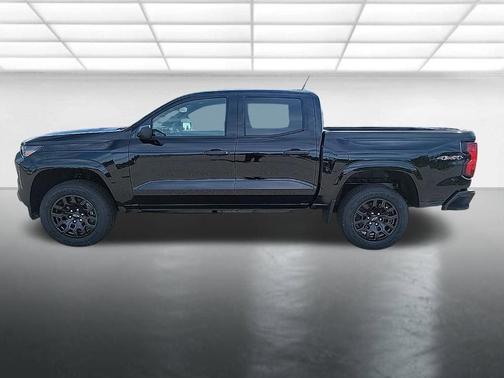 Black 2026 Chevrolet Colorado WT