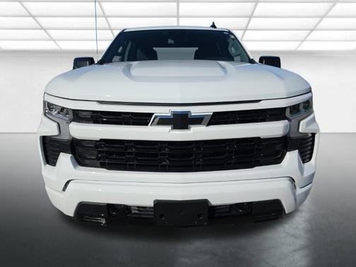 Summit White 2026 Chevrolet Silverado 1500 RST