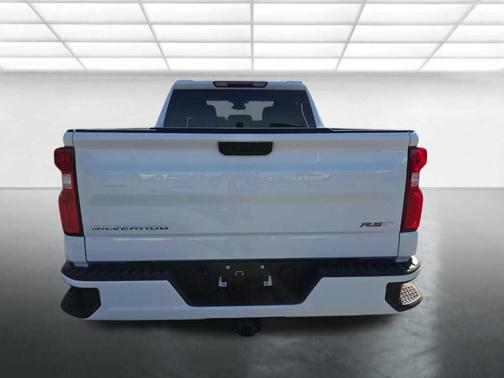 Summit White 2026 Chevrolet Silverado 1500 RST