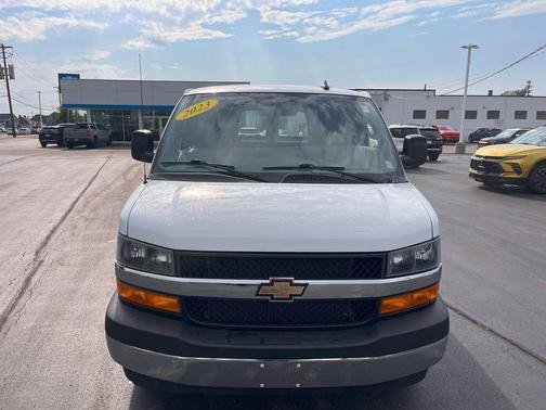 2023 Chevrolet Express 2500 Work Van