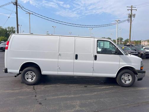 2023 Chevrolet Express 2500 Work Van
