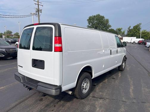 2023 Chevrolet Express 2500 Work Van