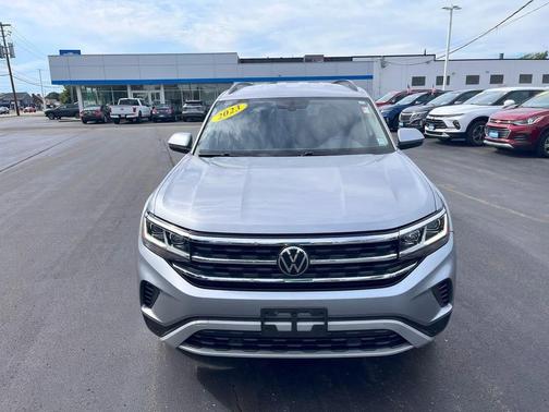 2023 Volkswagen Atlas 2.0T SE