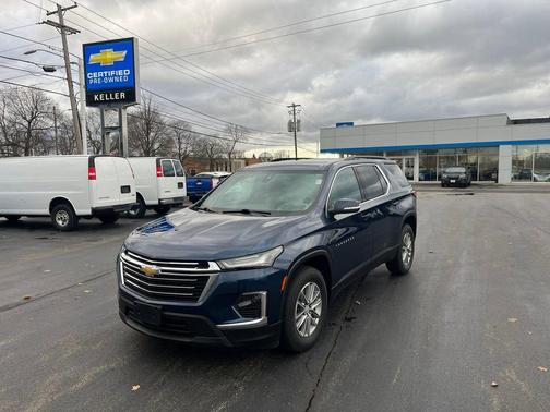 2023 Chevrolet Traverse LT Leather