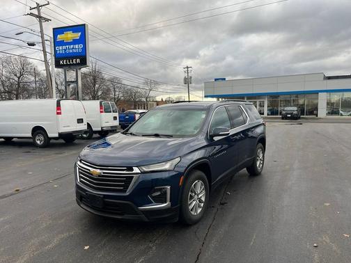 2023 Chevrolet Traverse LT Leather