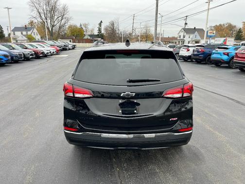 2022 Chevrolet Equinox RS