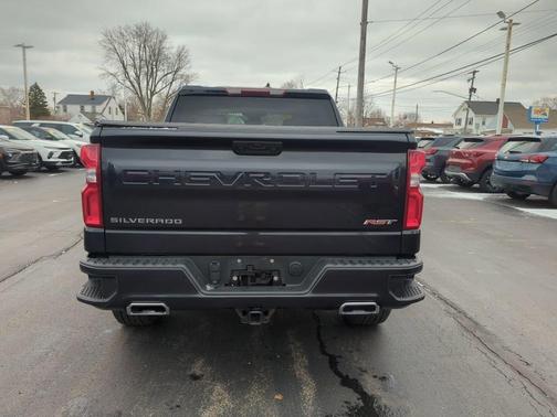 2022 Chevrolet Silverado 1500 RST