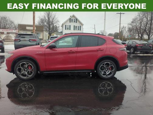 2025 Alfa Romeo Stelvio Veloce