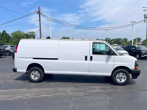 2024 GMC Savana 2500 Work Van