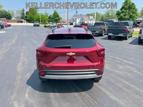 2024 Chevrolet Trax LT
