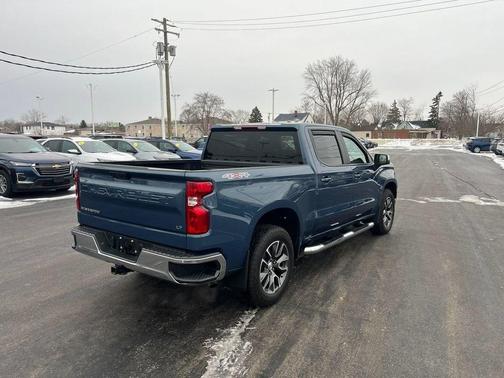 2024 Chevrolet Silverado 1500 LT