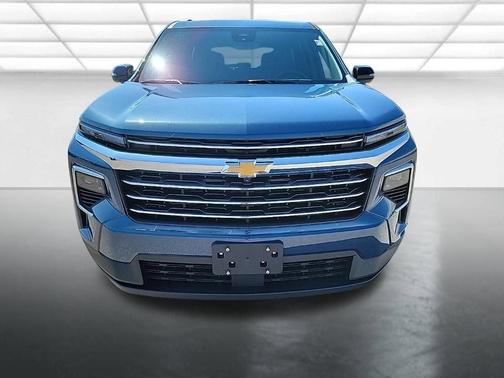Lakeshore Blue Metallic 2026 Chevrolet Traverse LT