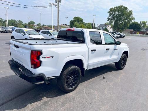 2025 Chevrolet Colorado WT