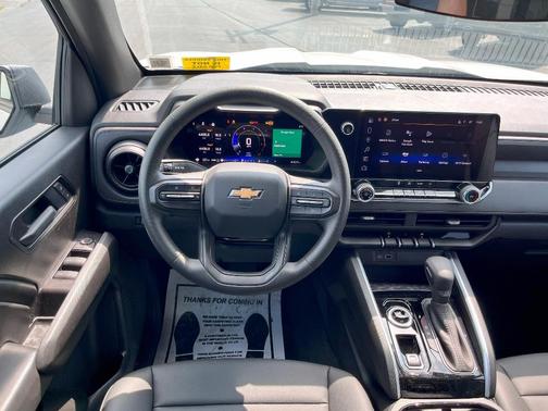 2025 Chevrolet Colorado WT