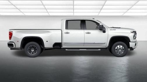 Summit White 2026 Chevrolet Silverado 3500 High Country