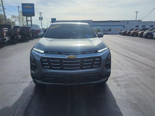 Sterling Gray Metallic 2025 Chevrolet Equinox LT