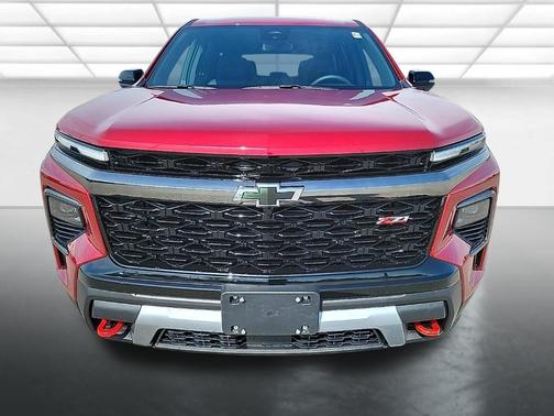 Radiant Red 2026 Chevrolet Traverse Z71