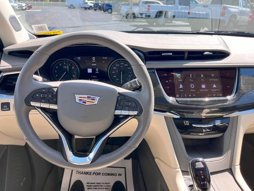2023 Cadillac XT6 Premium Luxury AWD