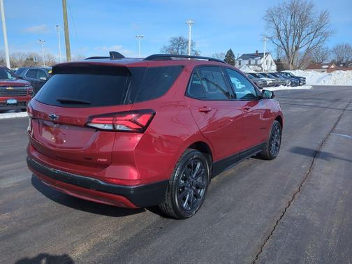 2023 Chevrolet Equinox RS