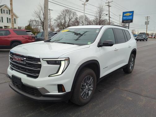 Summit White 2025 GMC Acadia Elevation