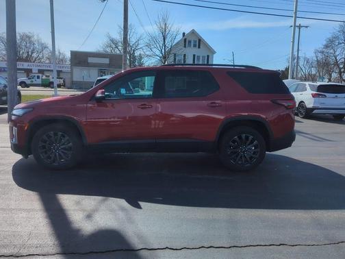 Radiant Red 2023 Chevrolet Traverse RS