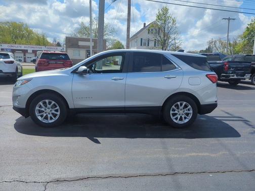 Silver Ice Metallic 2021 Chevrolet Equinox 1LT