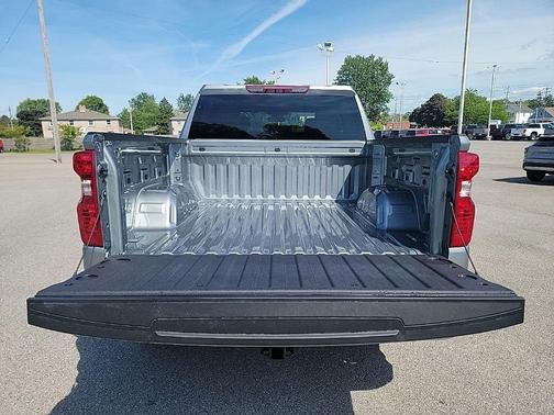 Sterling Gray Metallic 2026 Chevrolet Silverado 1500 LT