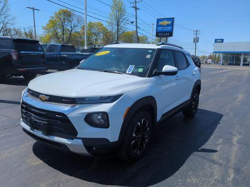 Summit White 2023 Chevrolet Trailblazer LT