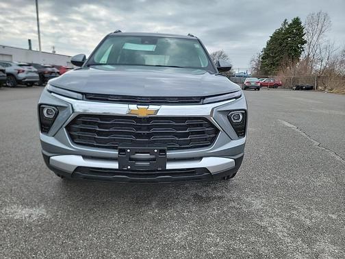 Sterling Gray Metallic 2026 Chevrolet Trailblazer LT