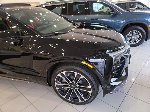 Black 2026 Chevrolet Blazer EV SS