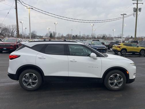 2023 Chevrolet Blazer 2LT