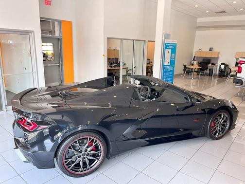 2023 Chevrolet Corvette Stingray w/3LT