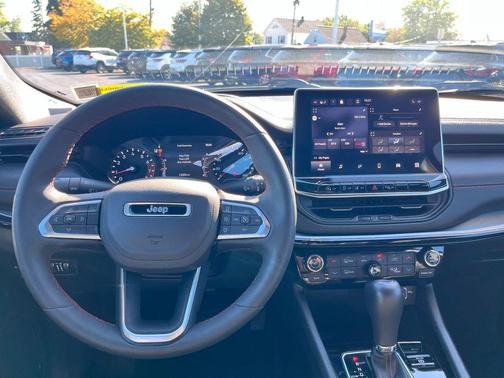 2023 Jeep Compass Trailhawk