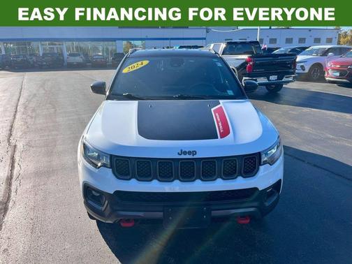 2024 Jeep Compass Trailhawk