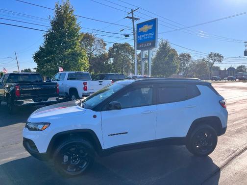 2024 Jeep Compass Trailhawk