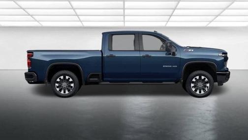 Lakeshore Blue Metallic 2026 Chevrolet Silverado 2500 Custom