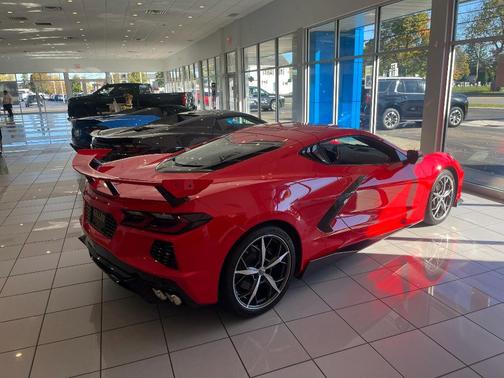 2023 Chevrolet Corvette Stingray w/1LT